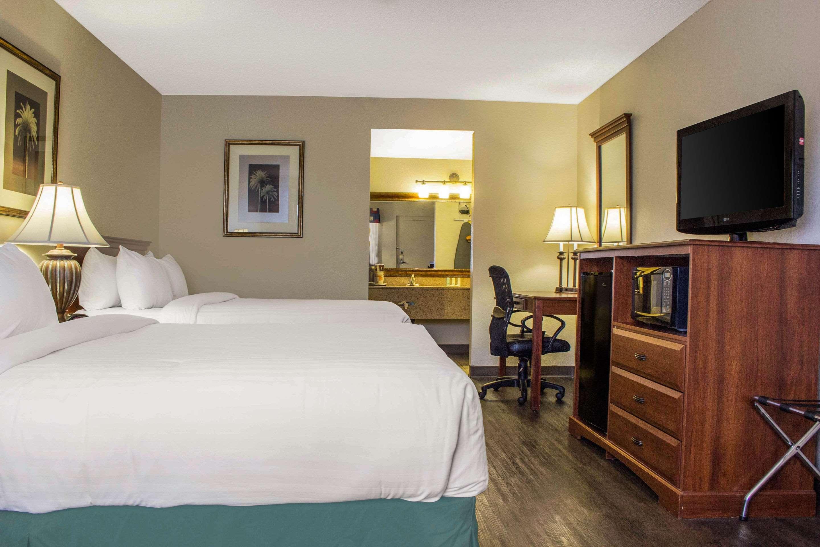 Quality Inn Benson I-10 Exit 304 Eksteriør bilde