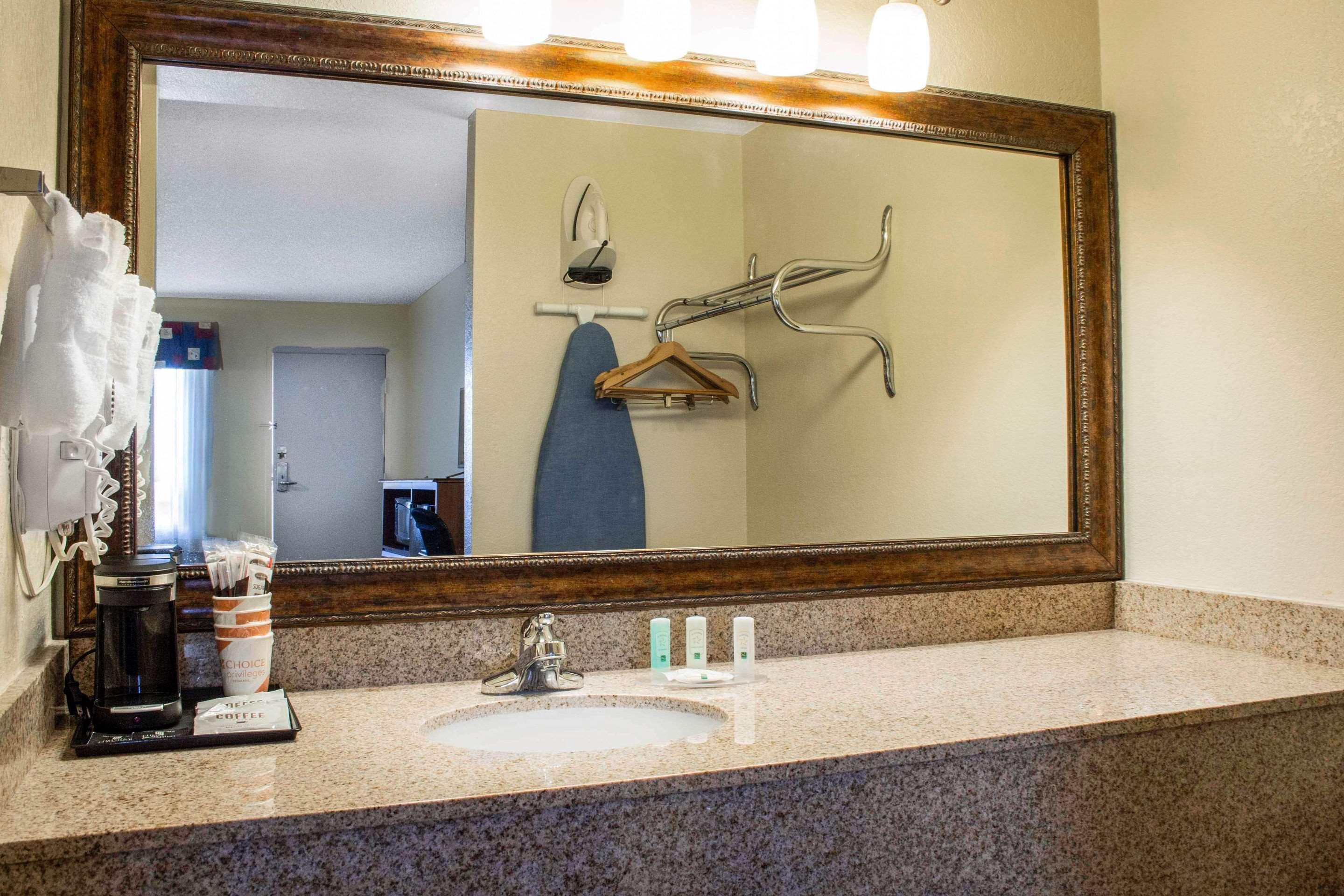 Quality Inn Benson I-10 Exit 304 Eksteriør bilde